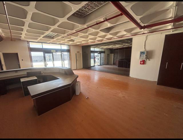321M² CO-WORKING SPACE TO LET IN BLACKHEATH INDUSTRIAL
